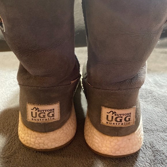 Sutton's UGG Boots (Australian) - Picture 5 of 7